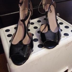 Women's Shoes
